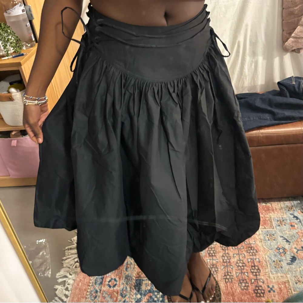 Ella Mae Twisting Vines Skirt – Charcoal  S